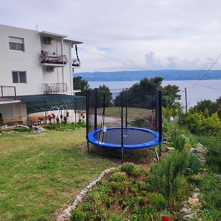 Apartment With 2 Balconies And Sea View 奥米什 外观 照片